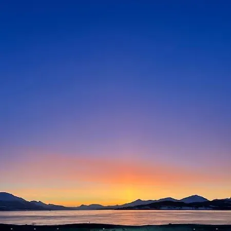 Sea Breeze&silence - Kvaløysletta Apartman