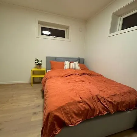 Apartment Hybelleilighet I Flott Endegate