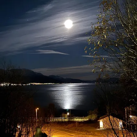 Apartment Sea Breeze & Silence - Kvaloysletta Tromso